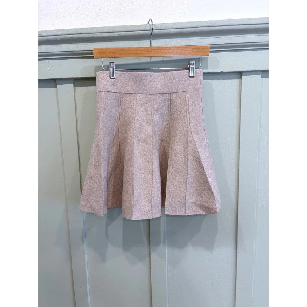 Club Monaco Oatmeal Heather Knit Pleated A-Line Mini Skirt Beige S